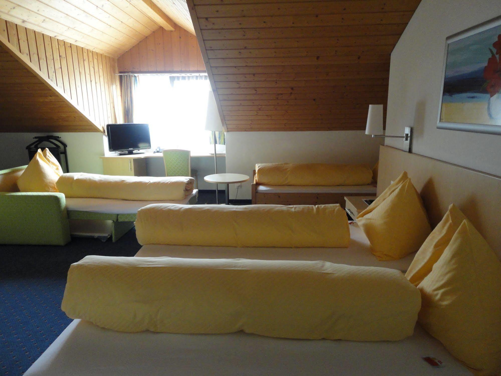 Hotel Hofbalzers Bagian luar foto