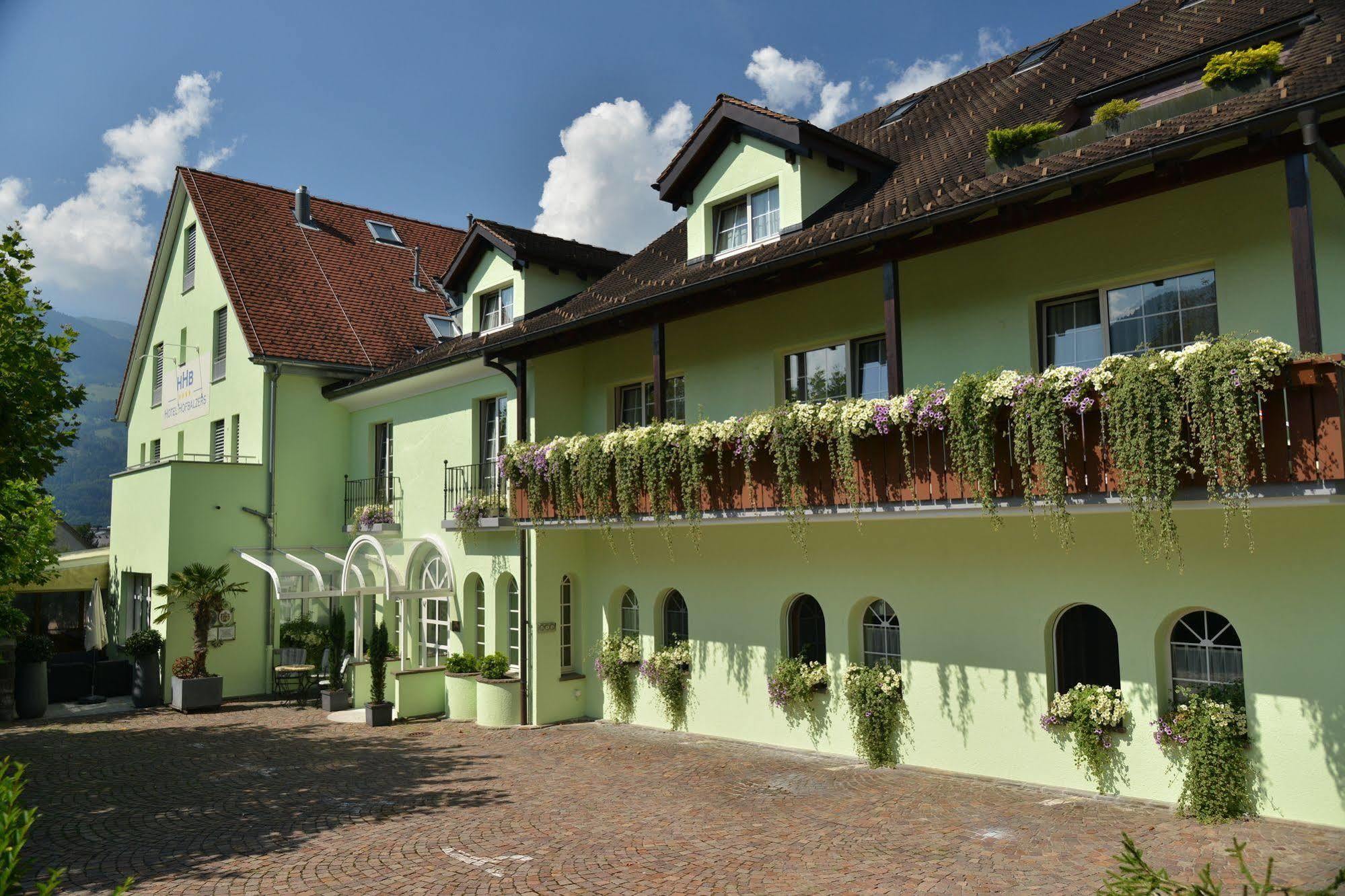 Hotel Hofbalzers Bagian luar foto